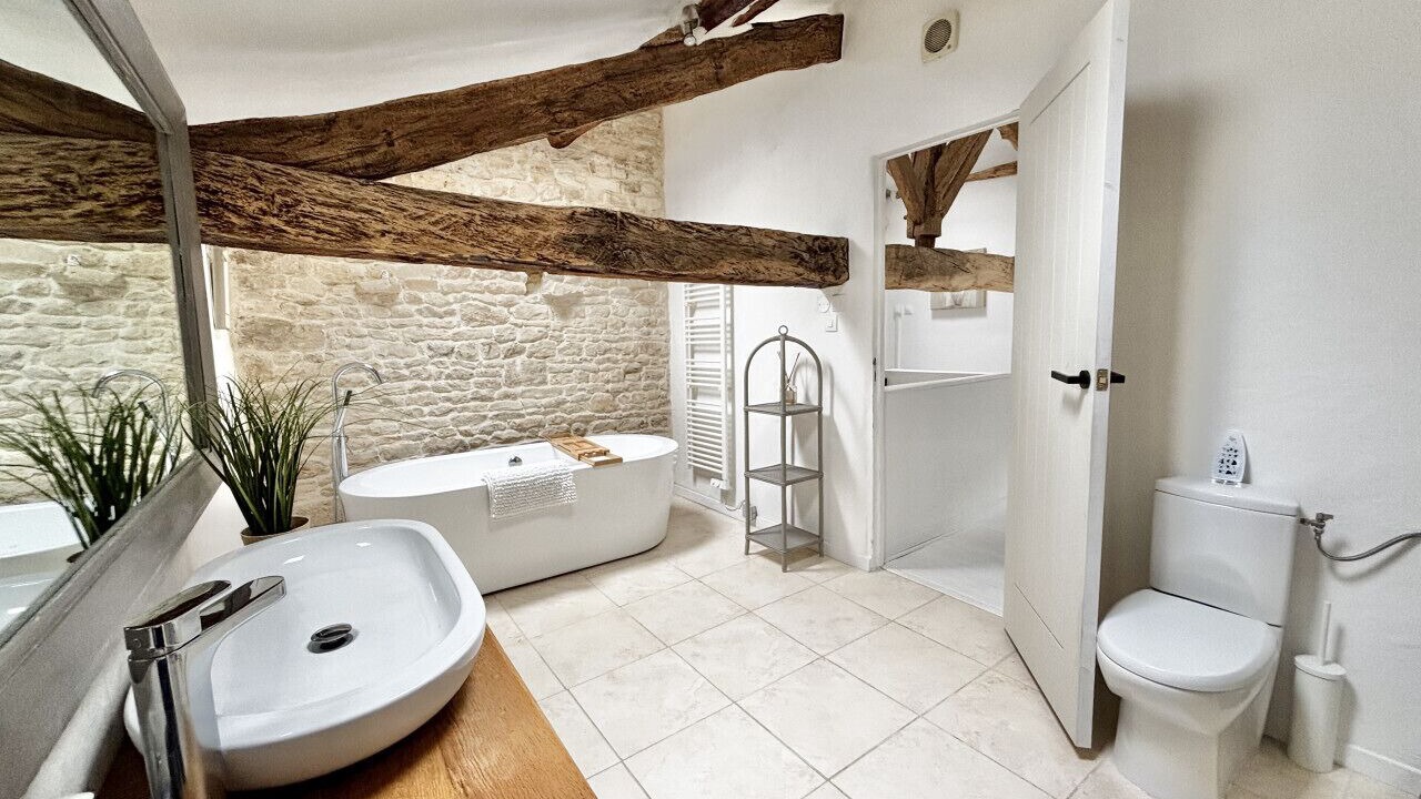 Photo of Bathroom in Raix