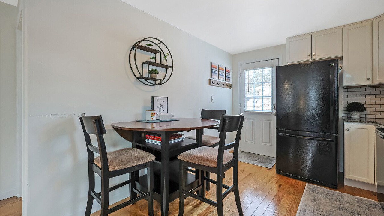 Photo of Others in Kenyon