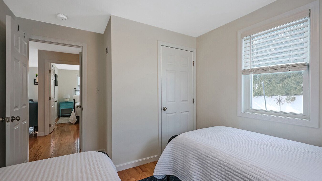 Photo of Bedroom in Kenyon