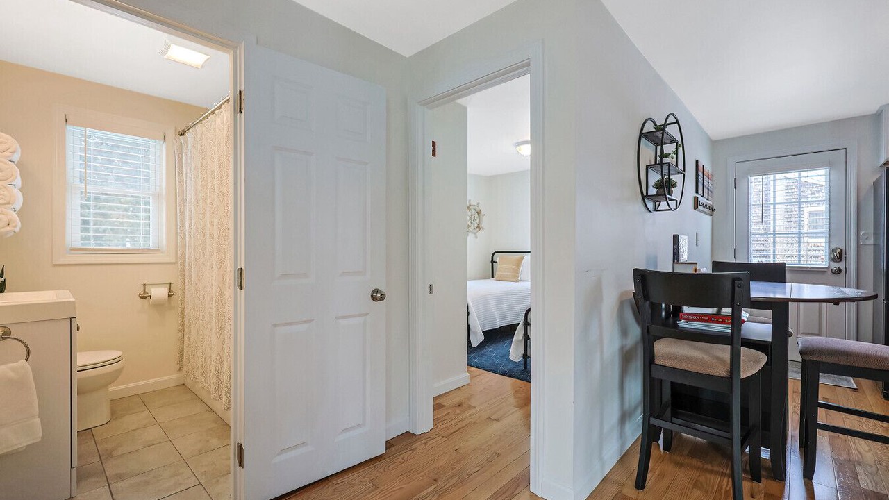 Photo of Bedroom in Kenyon