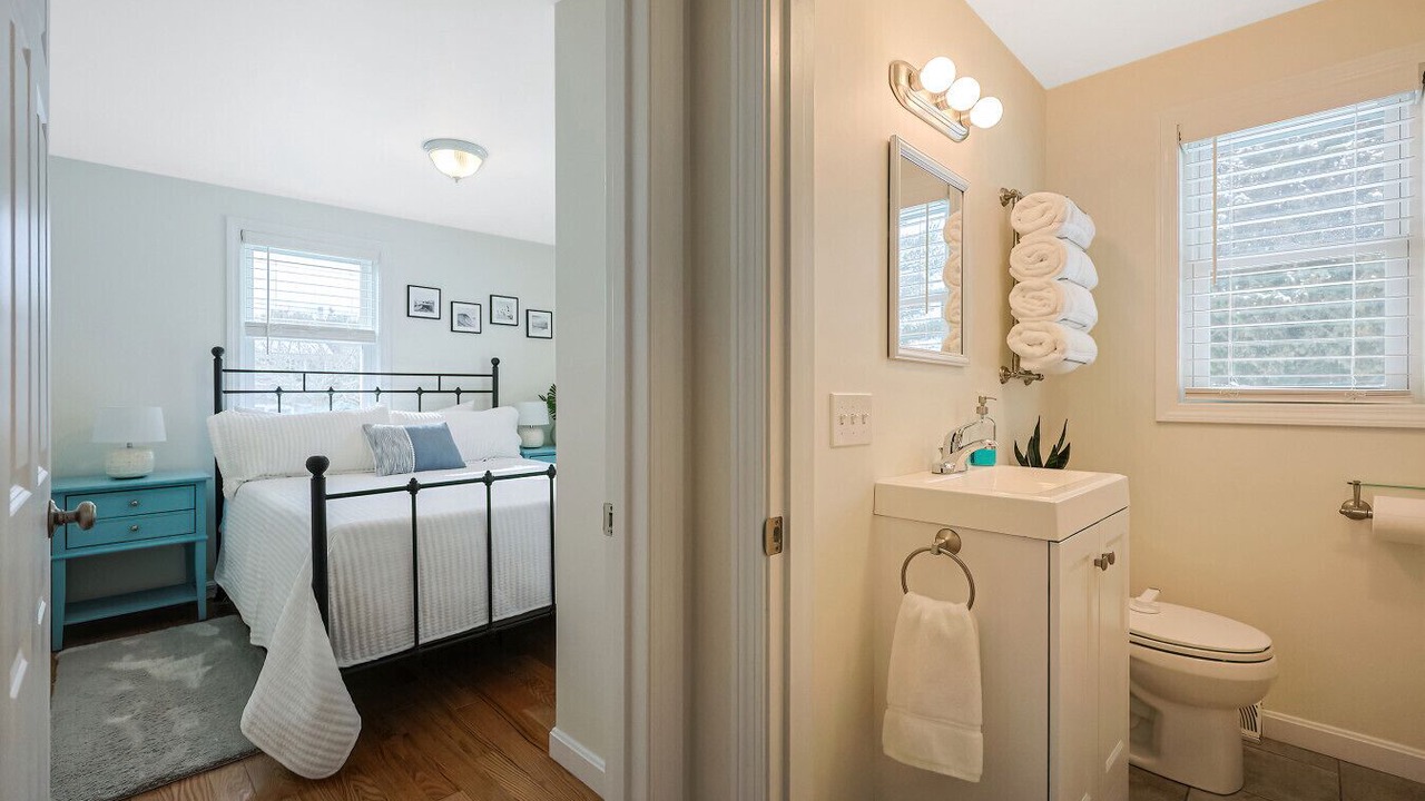 Photo of Bathroom in Kenyon