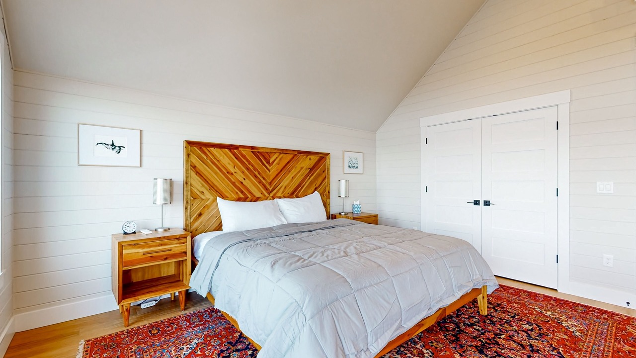 Photo of Bedroom in Langley