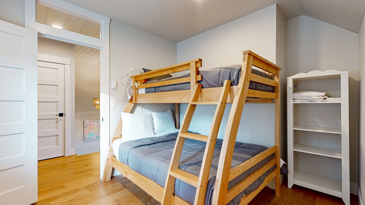 Photo of Bedroom in Langley