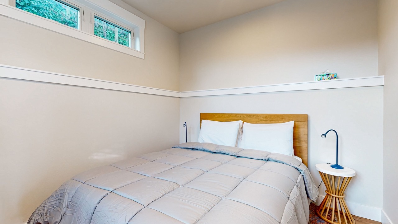Photo of Bedroom in Langley