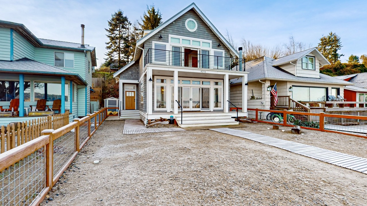 Photo of Outdoor in Langley