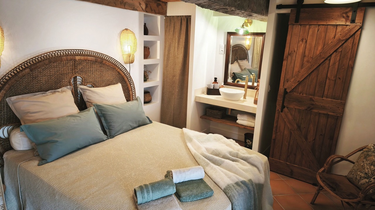 Photo of Bedroom in Le Luc