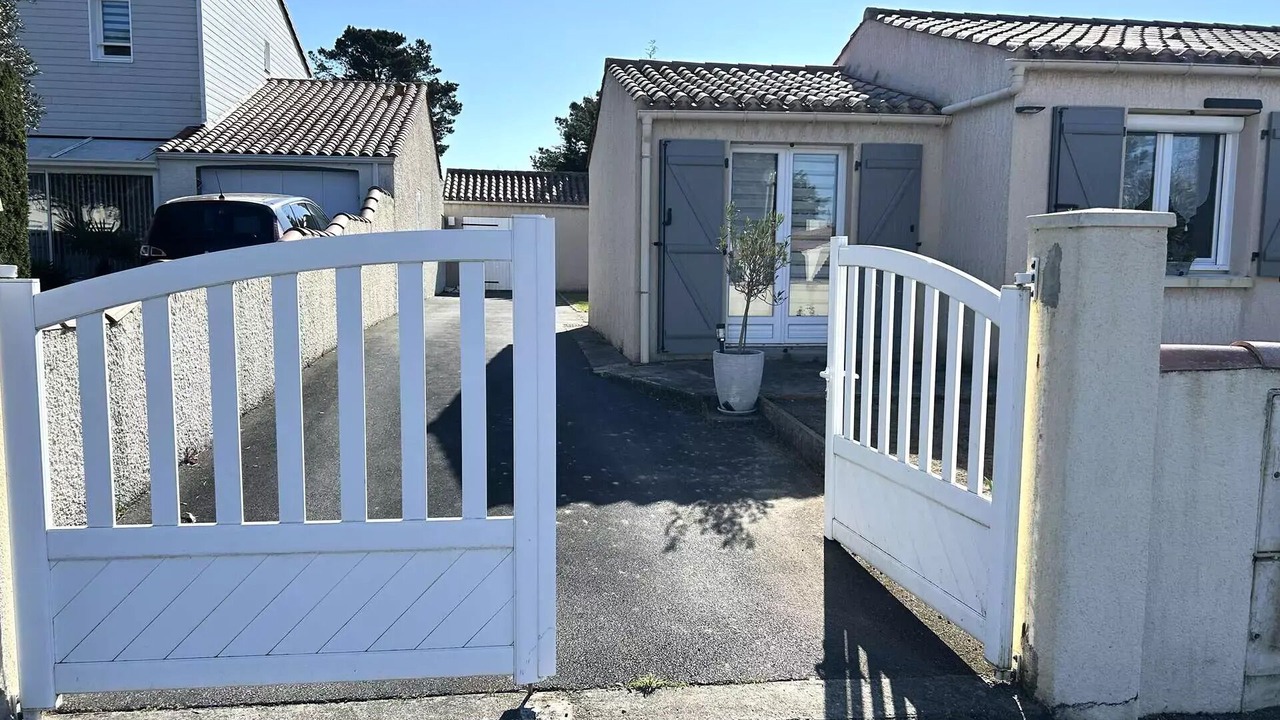 Photo of Outdoor in Brem Sur Mer