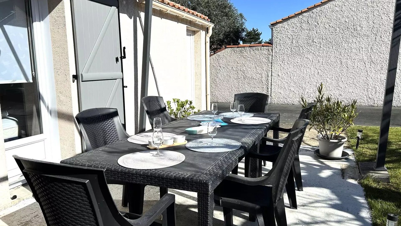 Photo of Outdoor in Brem Sur Mer