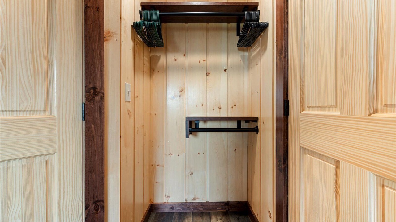 Photo of Others in Mohawk Hill