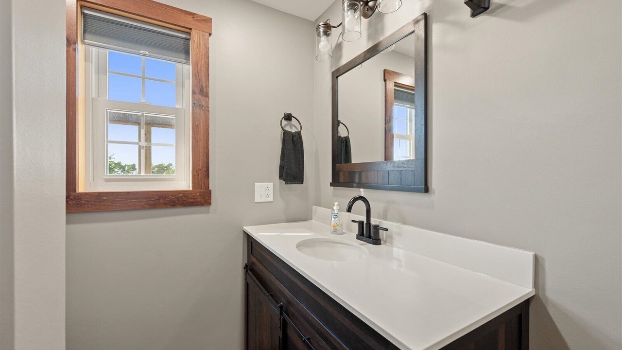Photo of Bathroom in Mohawk Hill