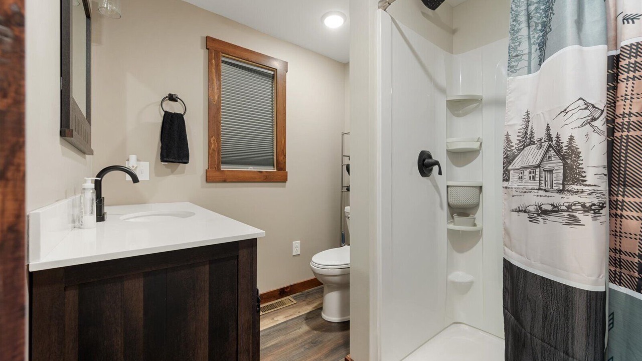 Photo of Bathroom in Mohawk Hill