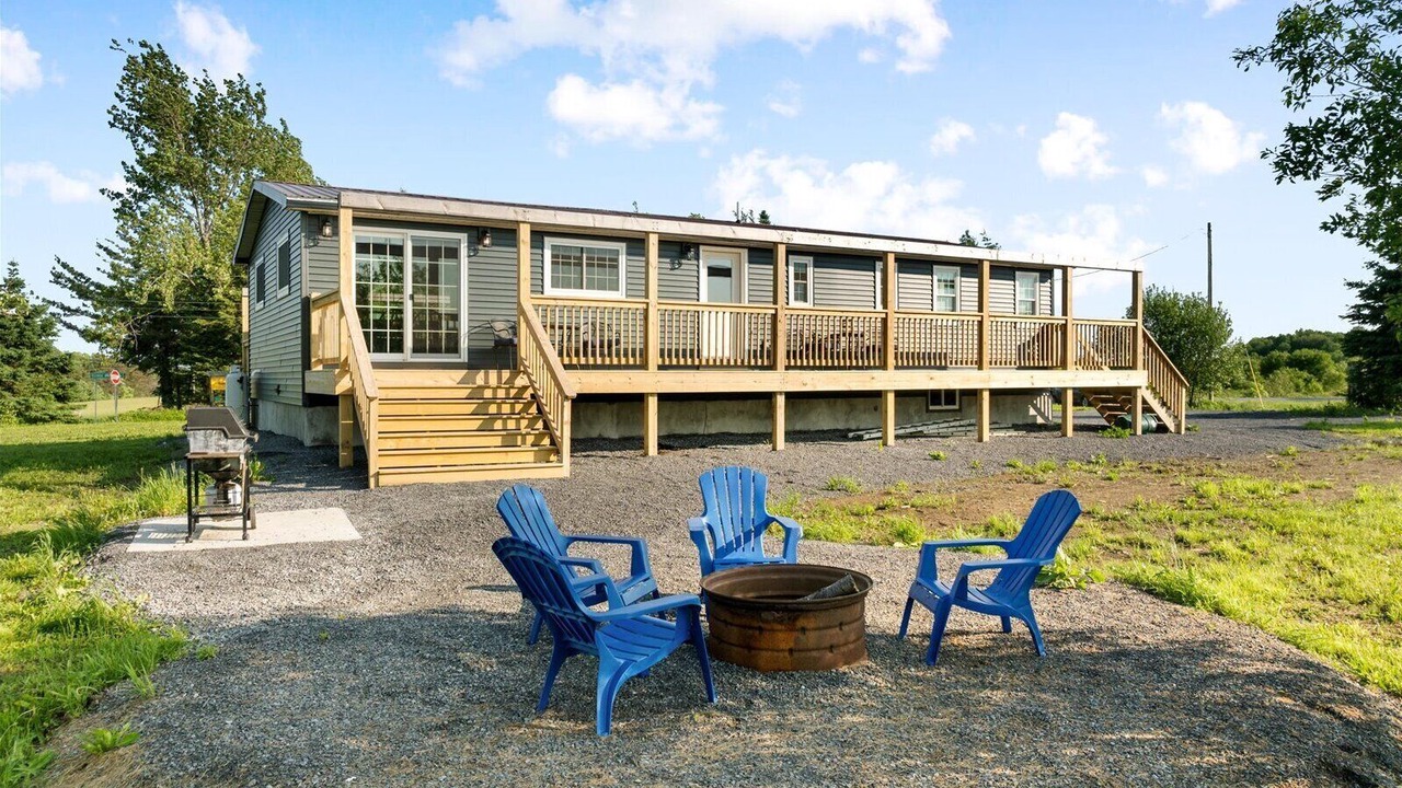 Photo of Patio Balcony in Mohawk Hill