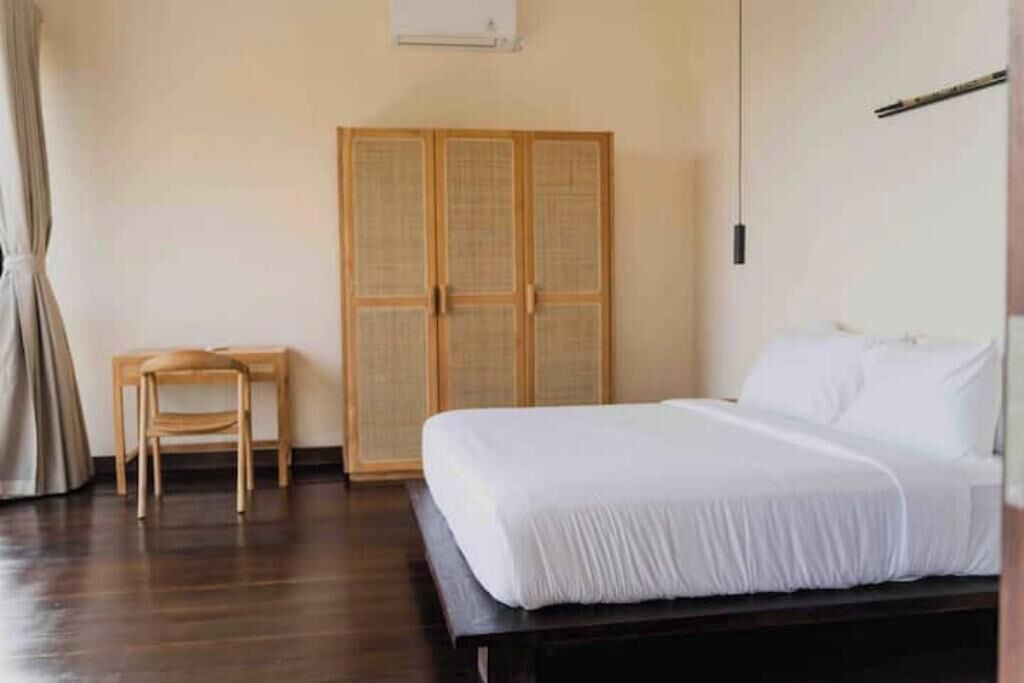 Photo of Bedroom in Selong Belanak