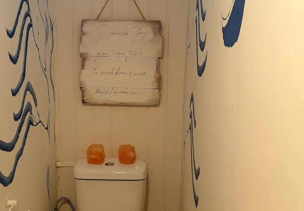 Photo of Bathroom in Warden