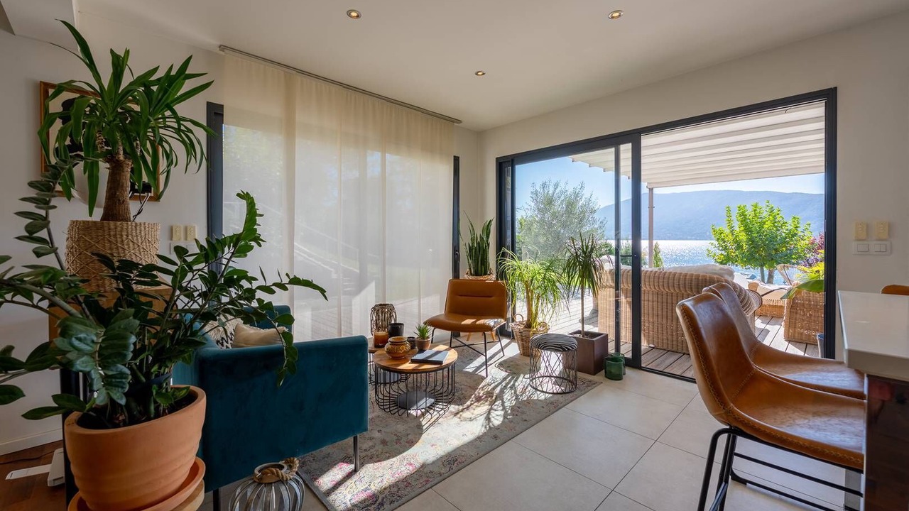 Photo of Livingroom in Veyrier-du-Lac