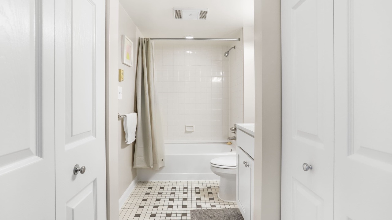 Photo of Bathroom in Crystal City