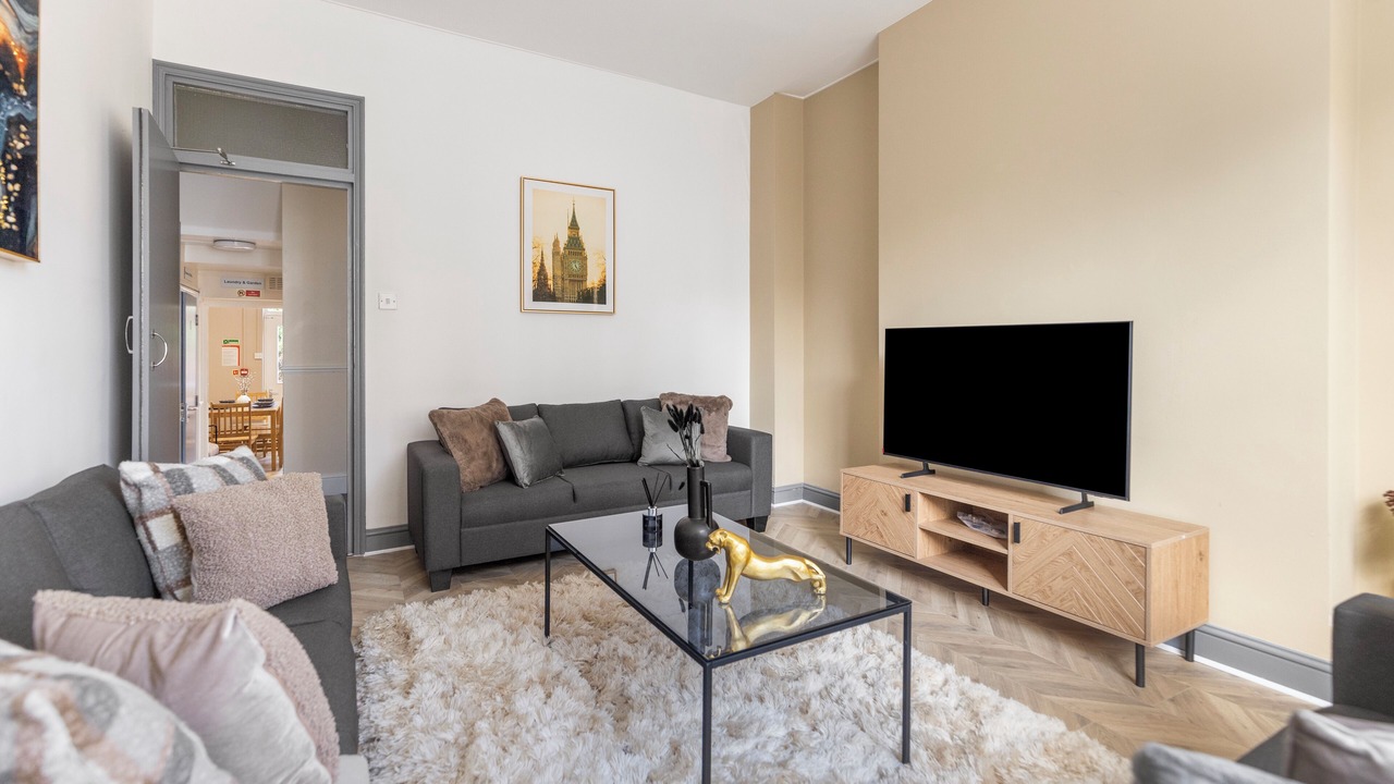 Photo of Livingroom in Camden Town with Primrose Hill