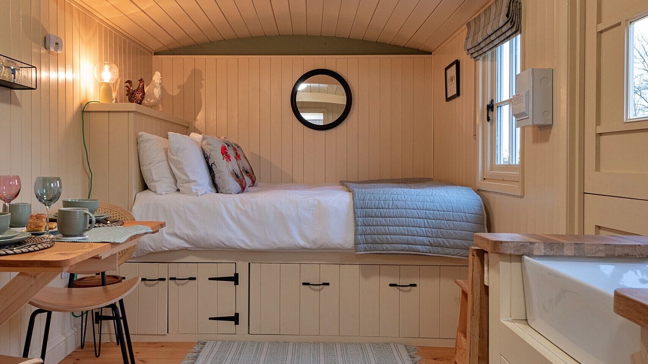 Photo of Bedroom in Brackley