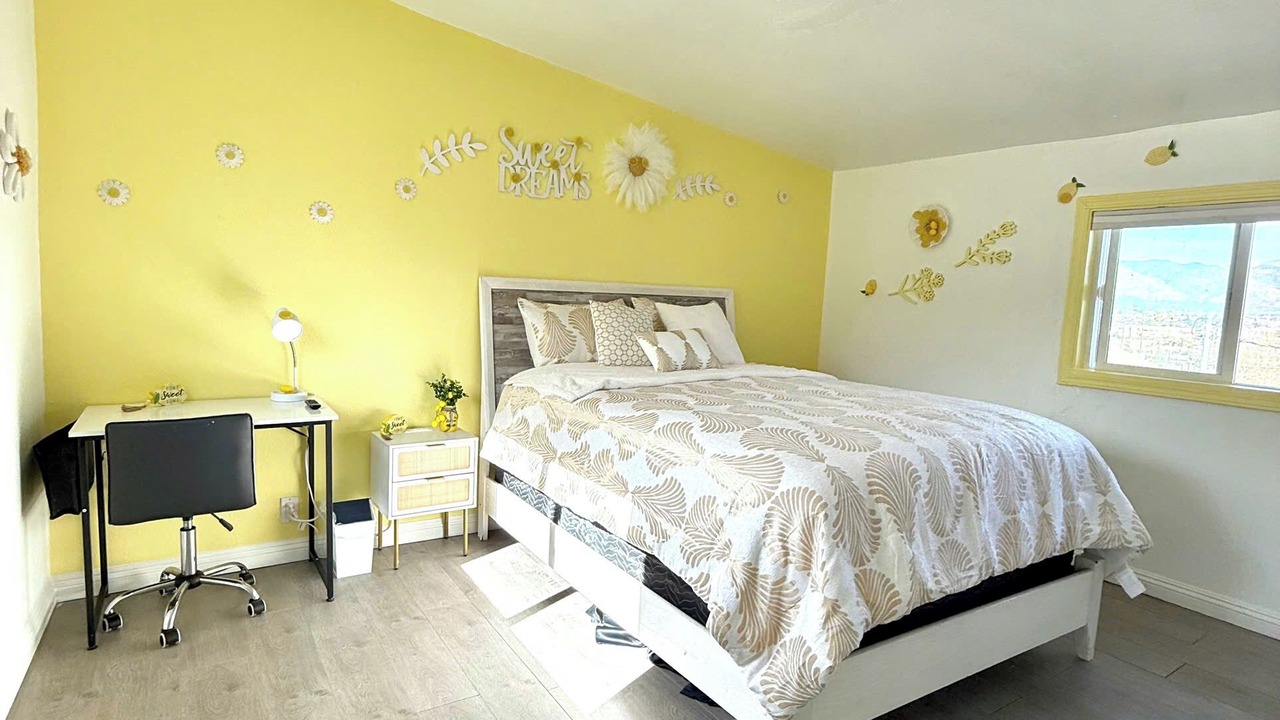 Photo of Bedroom in South San Gabriel