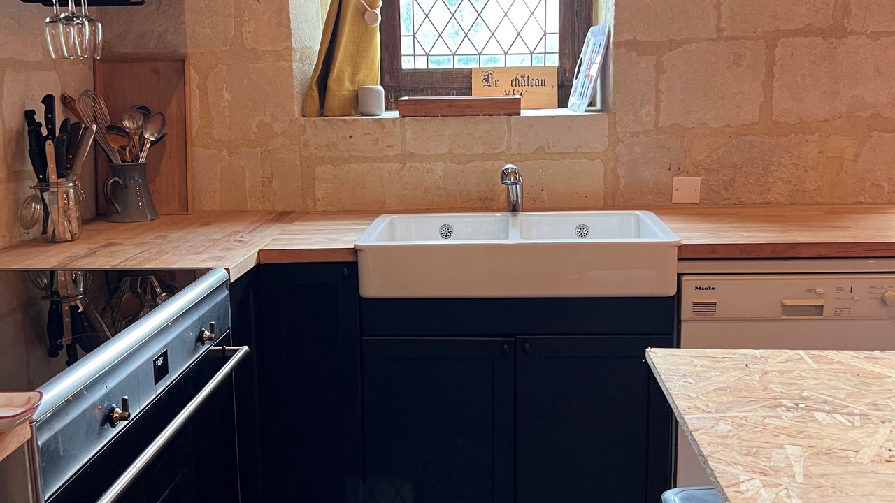 Photo of Kitchen in Beaumont-en-Veron