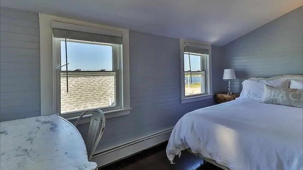Photo of Bedroom in West Yarmouth