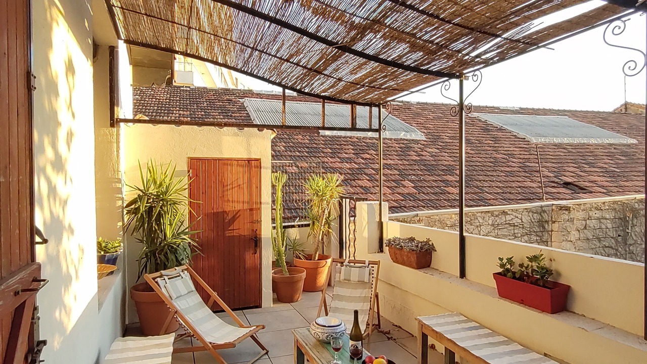 Photo of Patio Balcony in Les Chutes Lavie