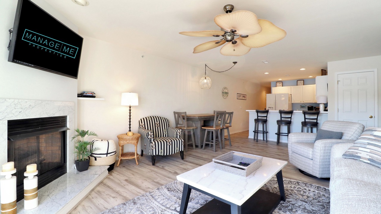 Photo of Livingroom in Camdenton