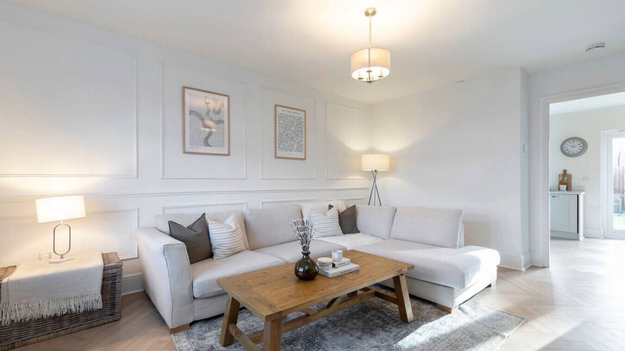 Photo of Livingroom in Leckhampton