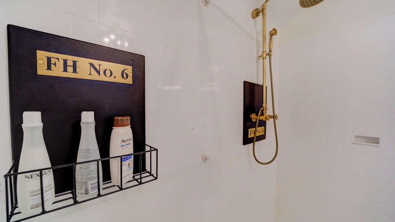 Photo of Bathroom in Lakeside