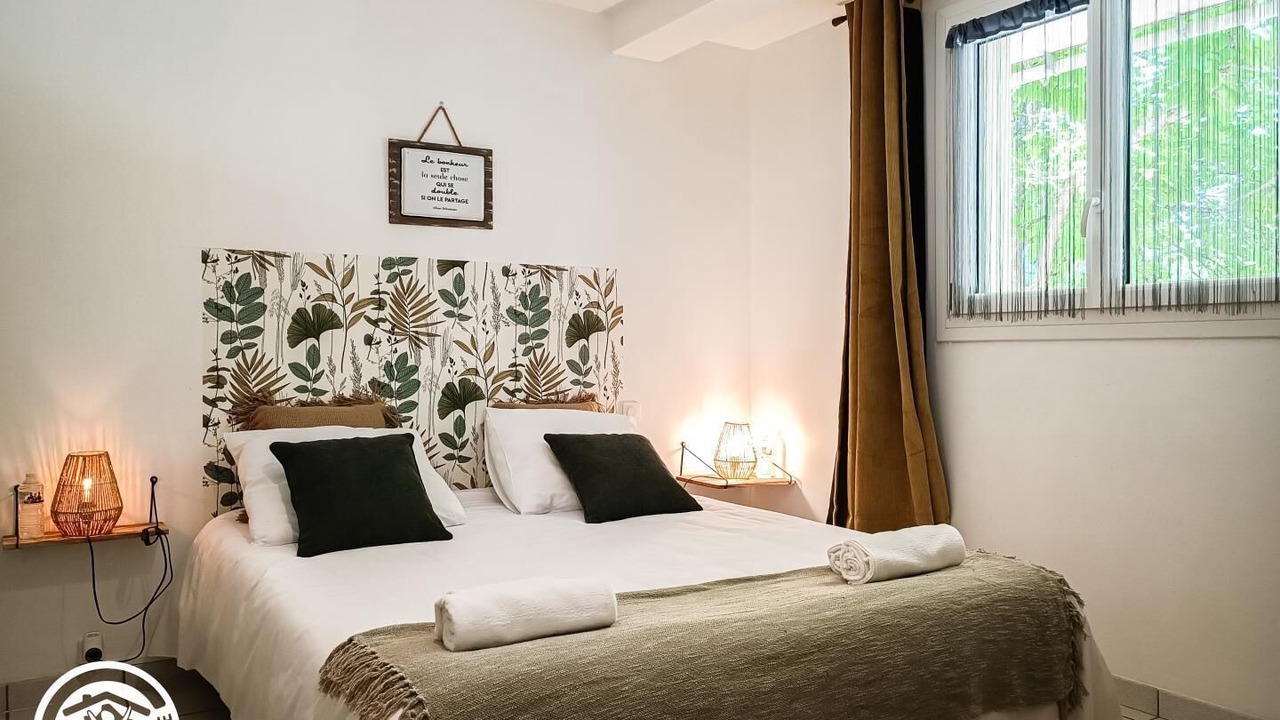 Photo of Bedroom in Thegra