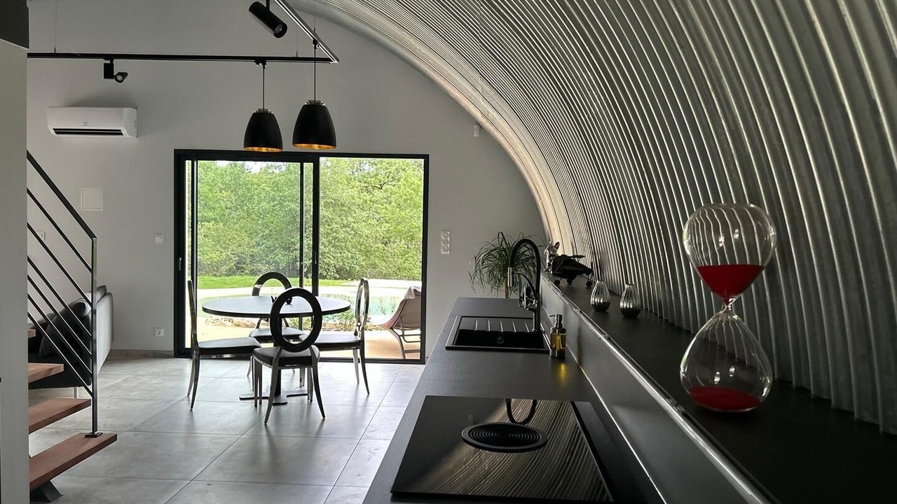 Photo of Others in Cazillac