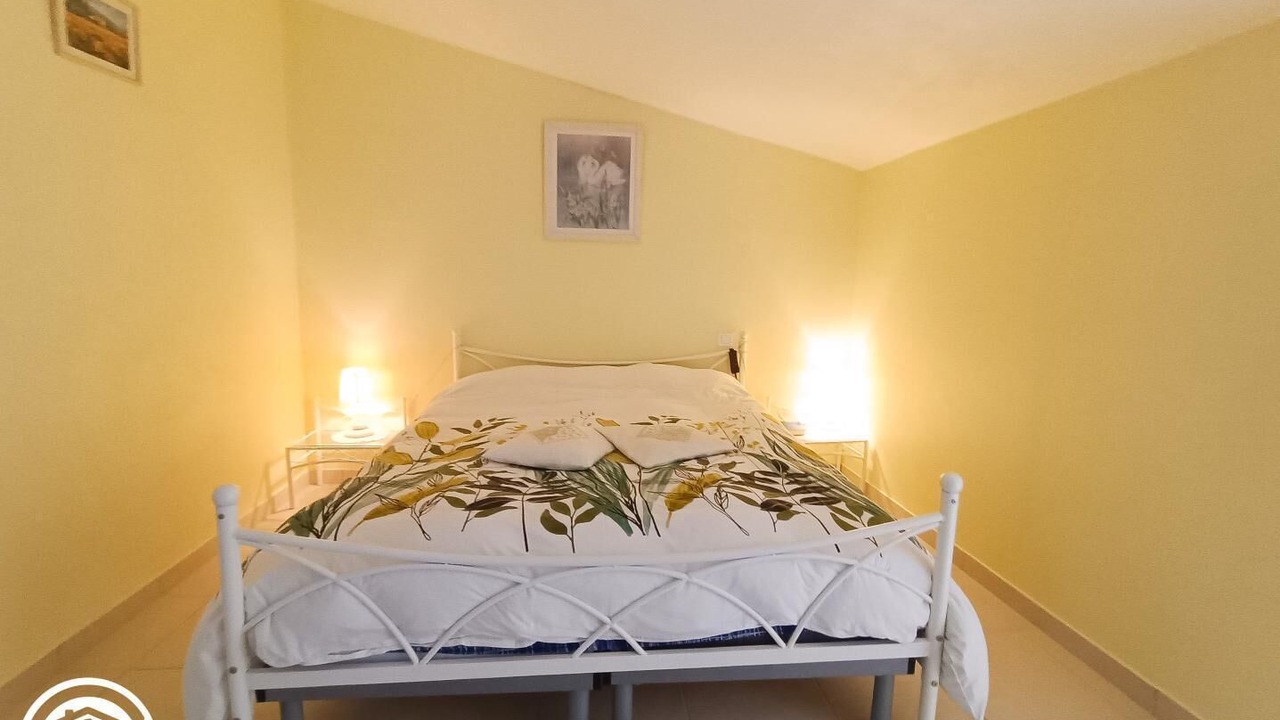 Photo of Bedroom in Caillac