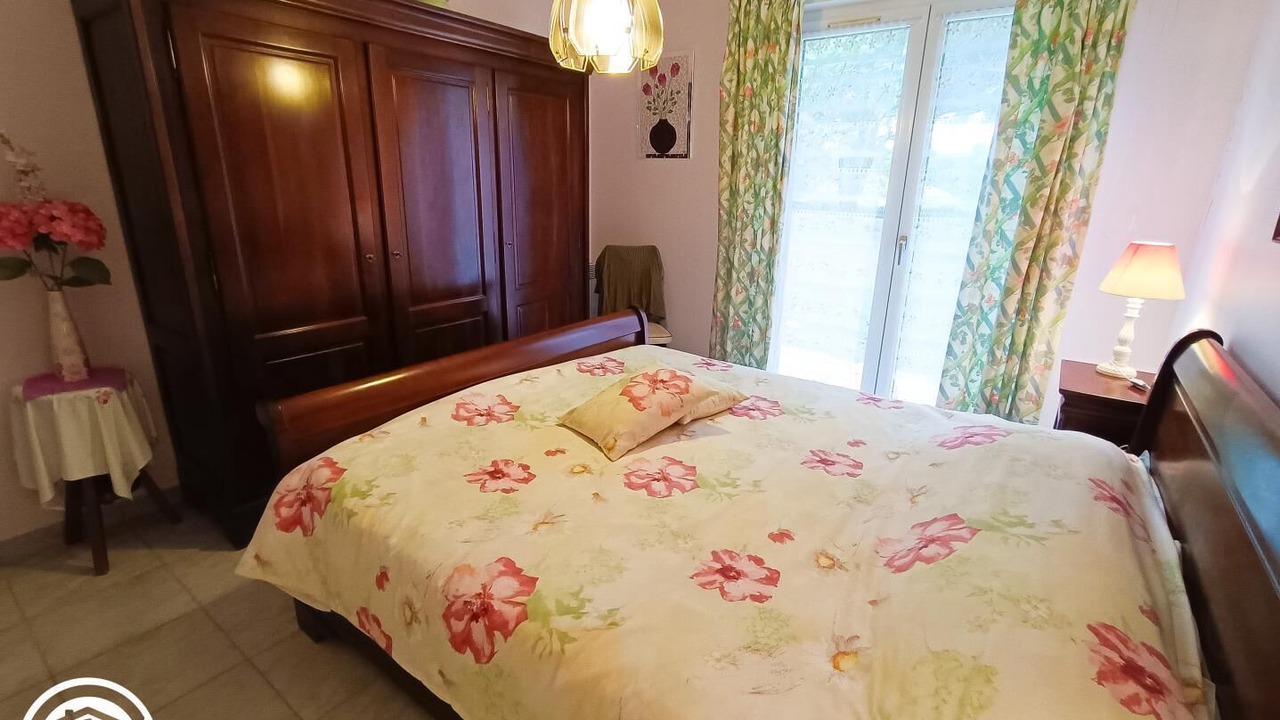 Photo of Bedroom in Caillac