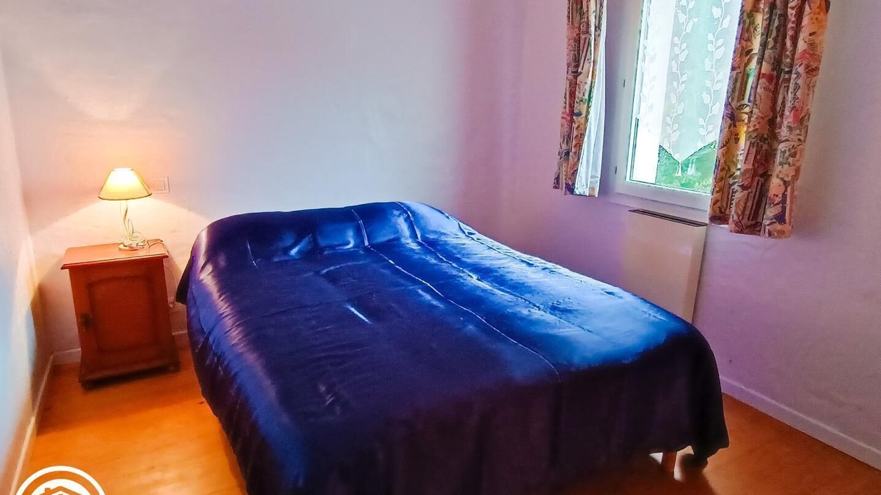 Photo of Bedroom in Caillac