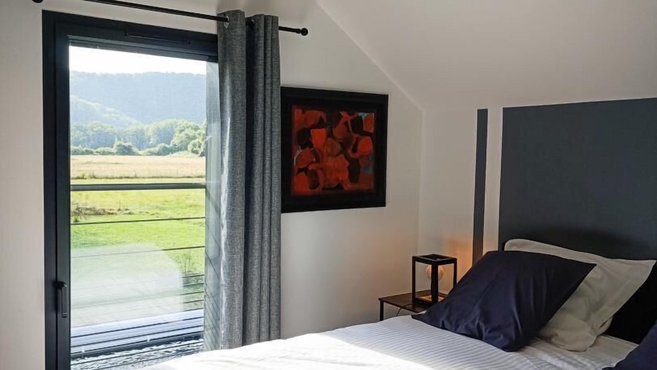 Photo of Bedroom in Meyronne