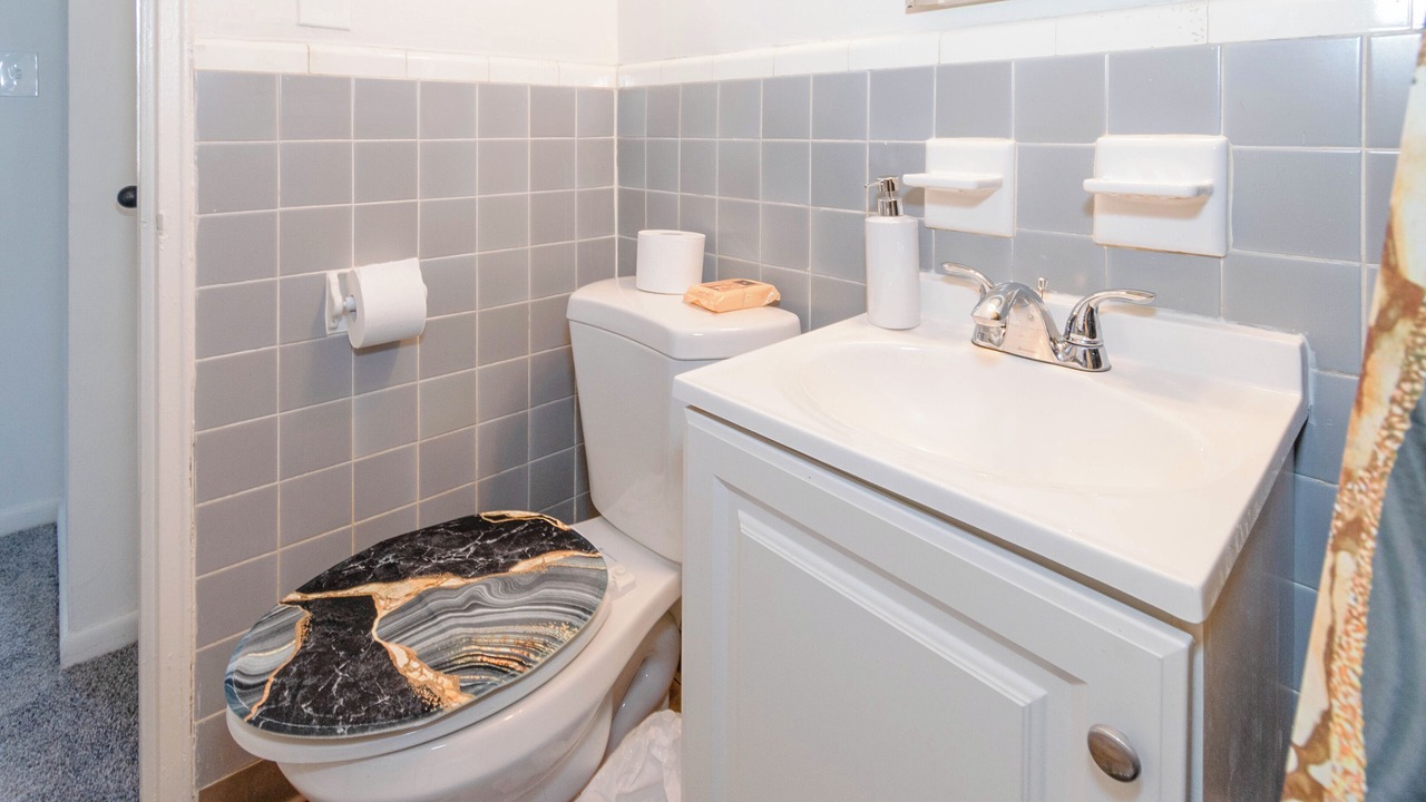 Photo of Bathroom in Albany