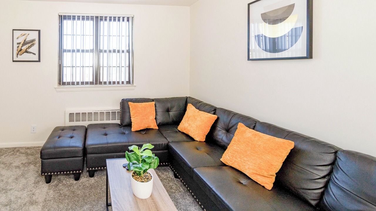 Photo of Livingroom in Albany