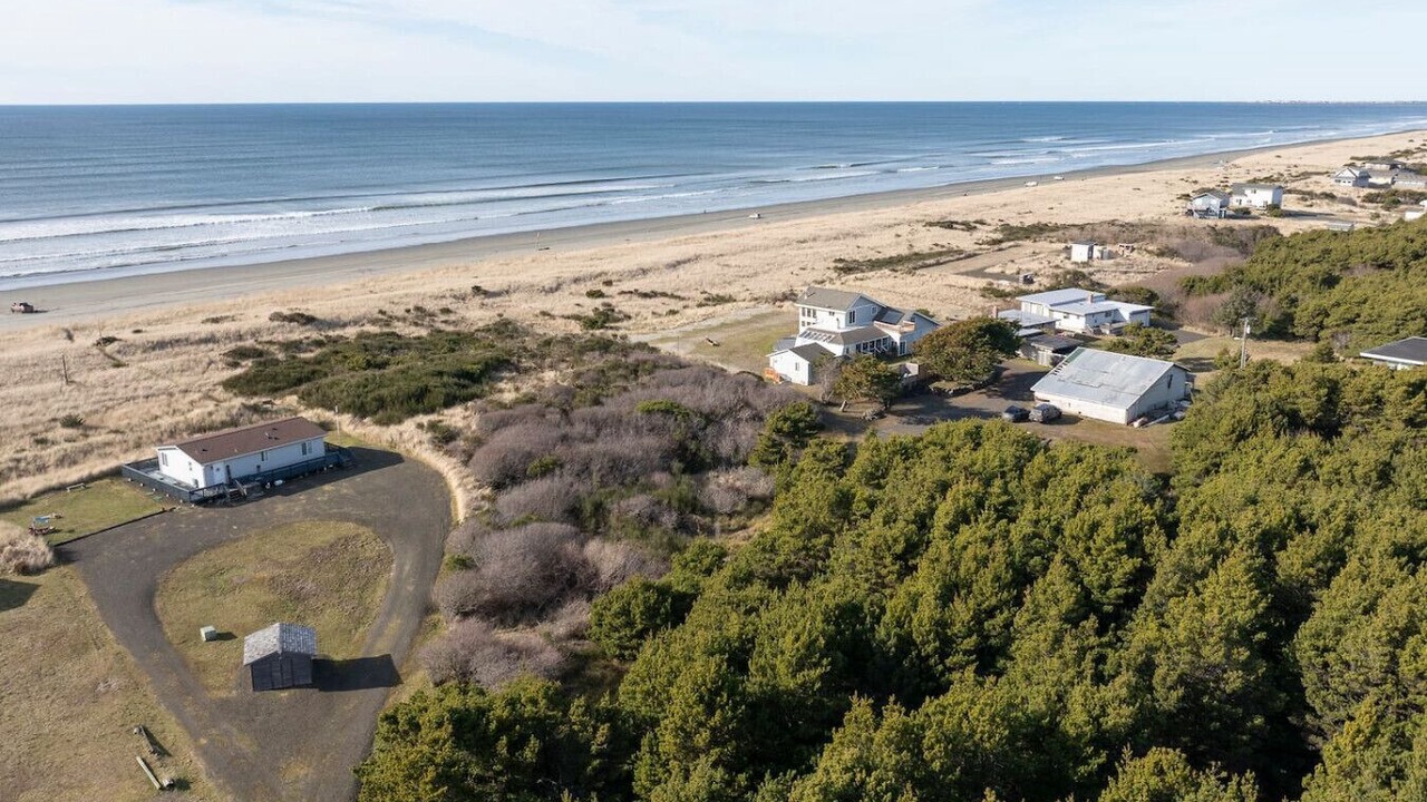 Photo of Others in Westport