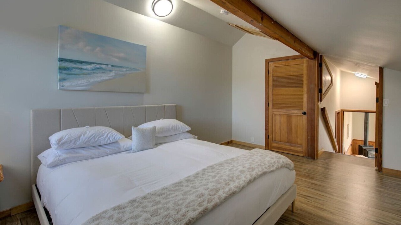 Photo of Bedroom in Westport