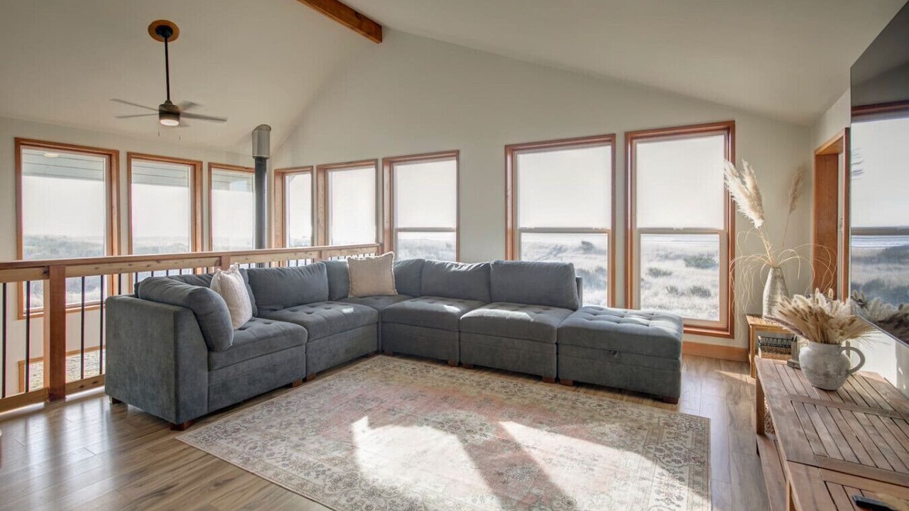 Photo of Livingroom in Westport