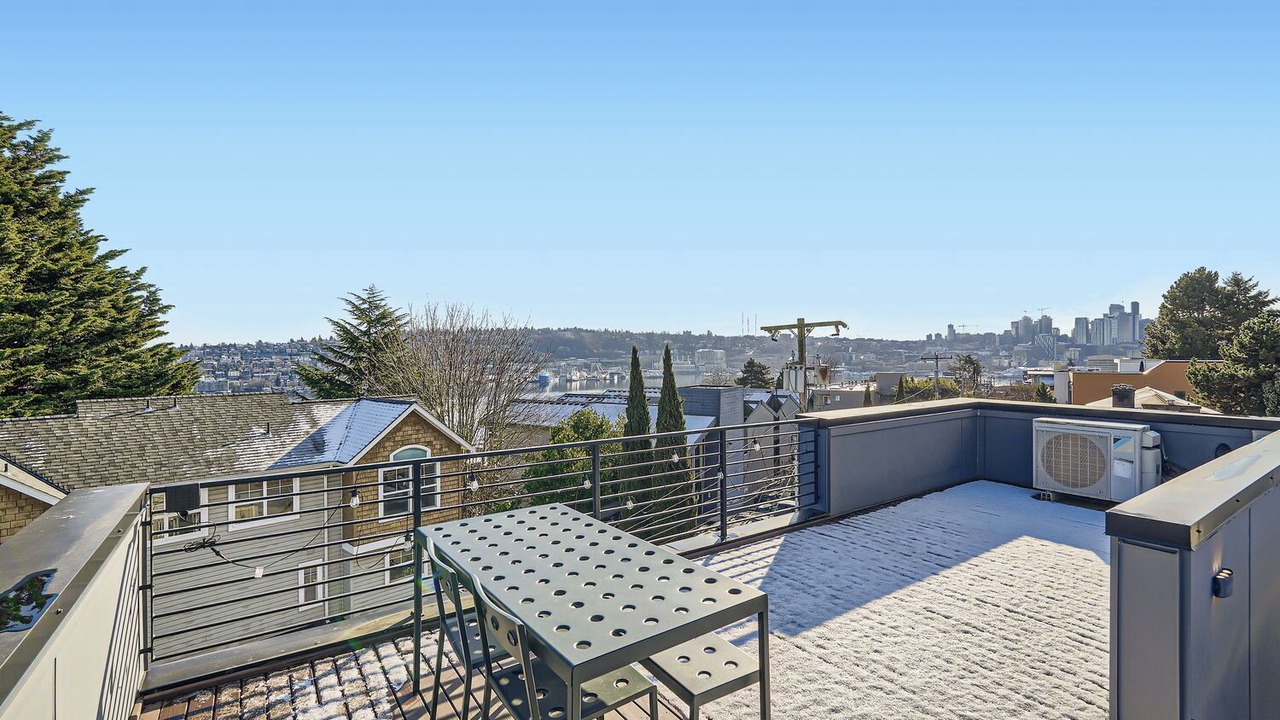 Photo of Outdoor in East Queen Anne