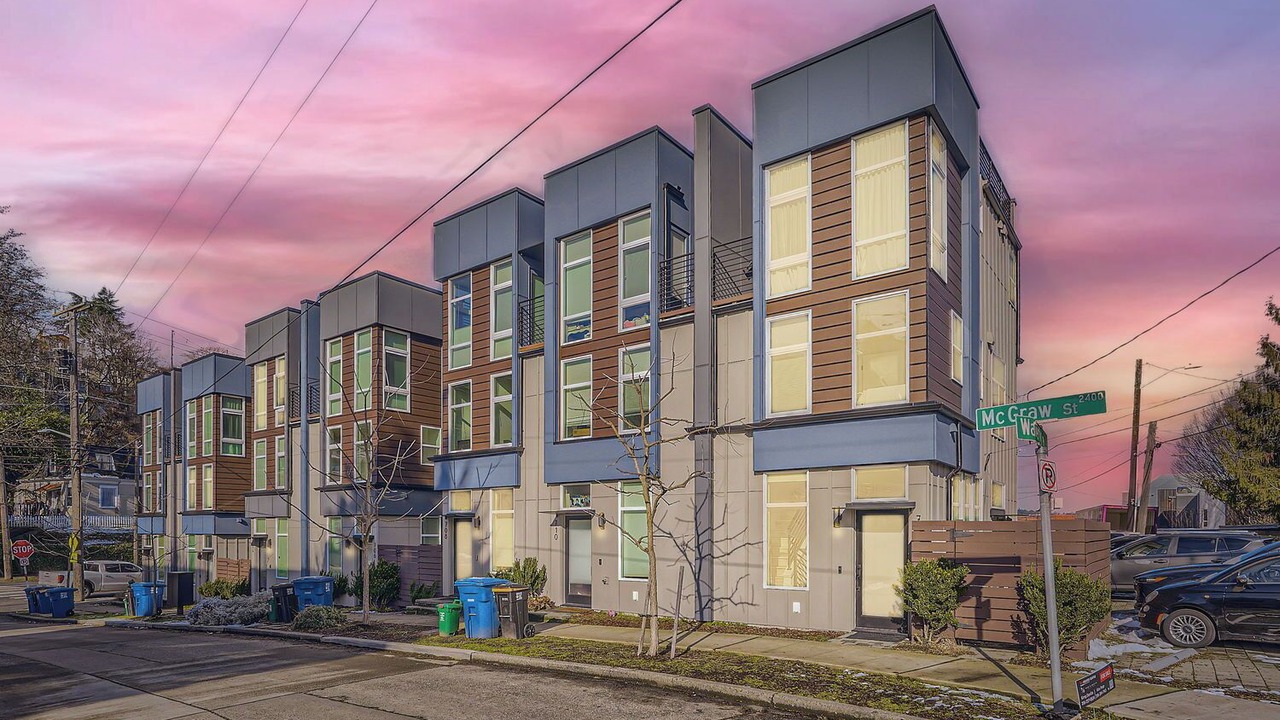 Photo of Outdoor in East Queen Anne