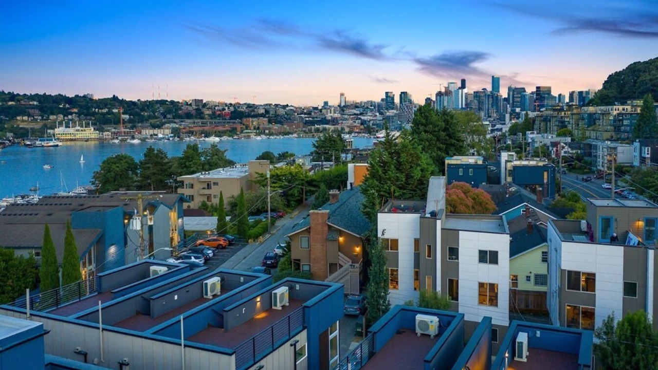 Photo of Others in East Queen Anne