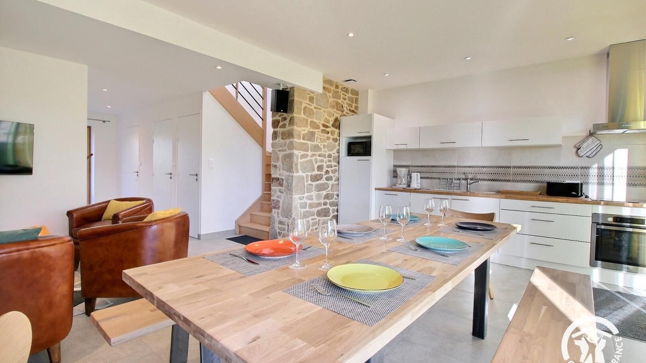 Photo of Kitchen in Plumergat