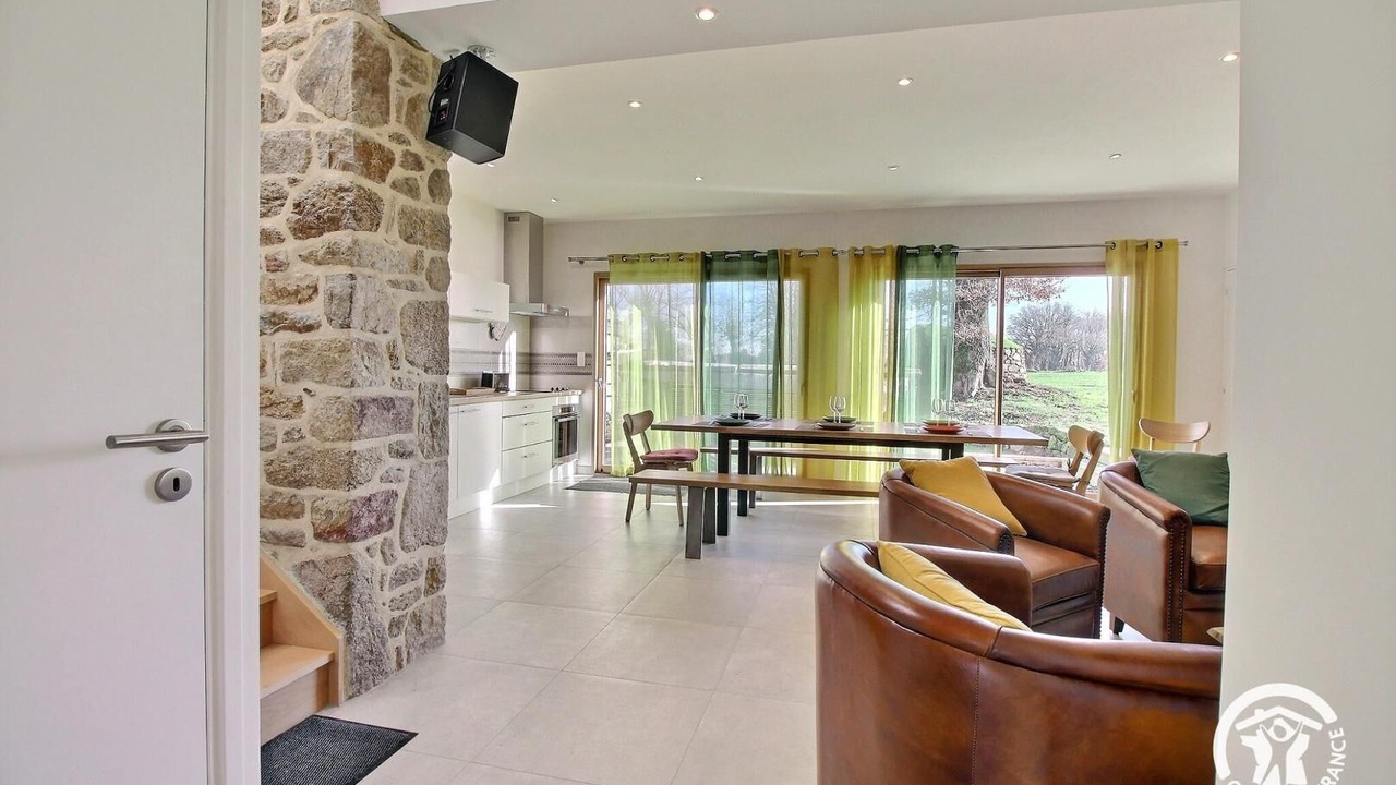 Photo of Others in Plumergat