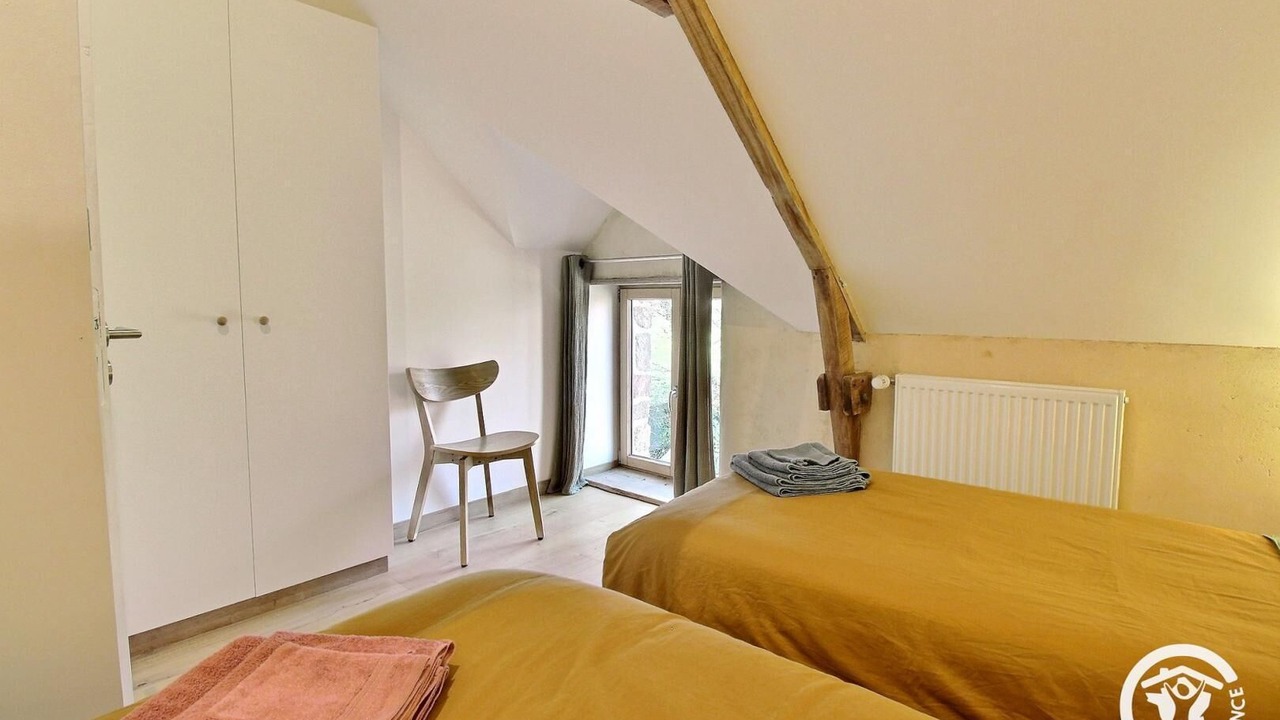 Photo of Bedroom in Plumergat