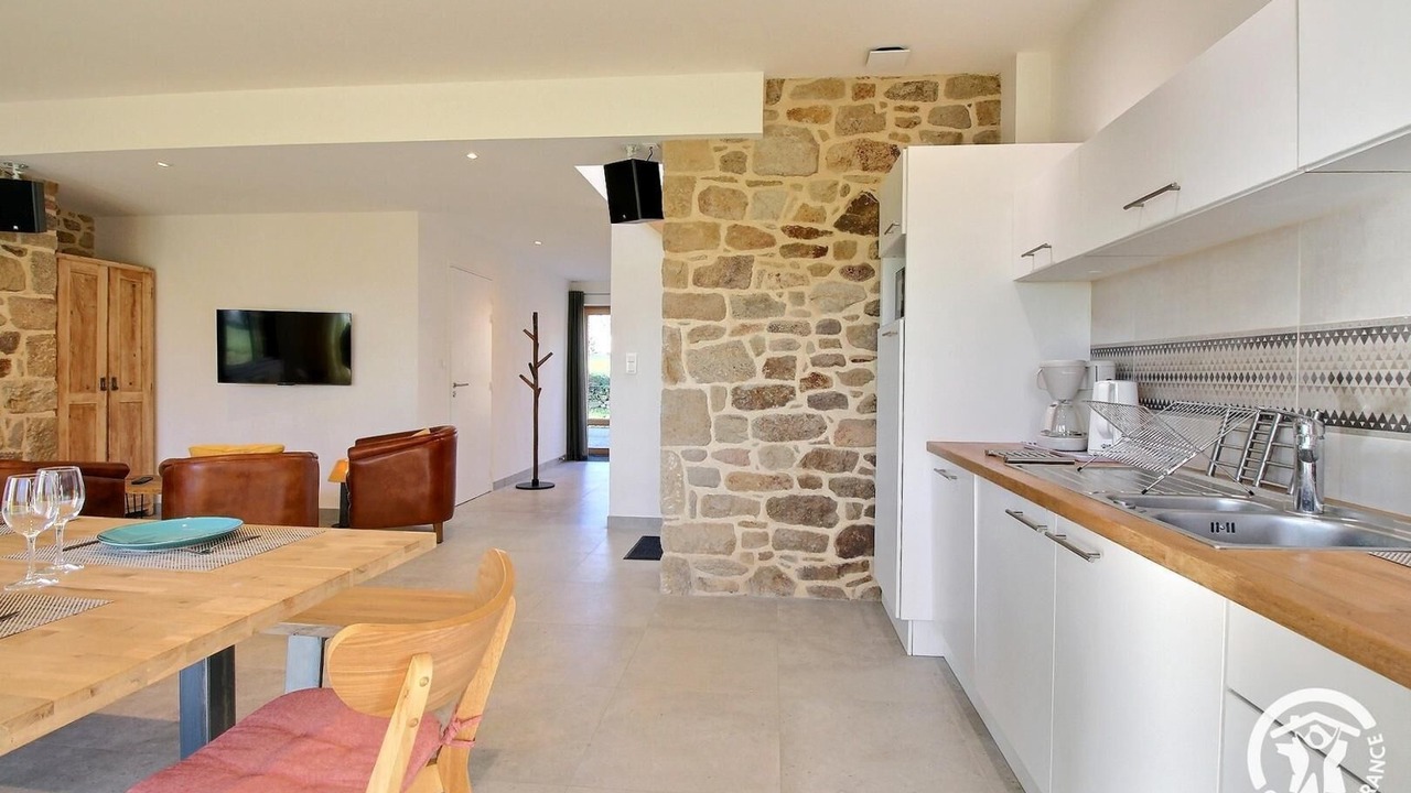 Photo of Kitchen in Plumergat