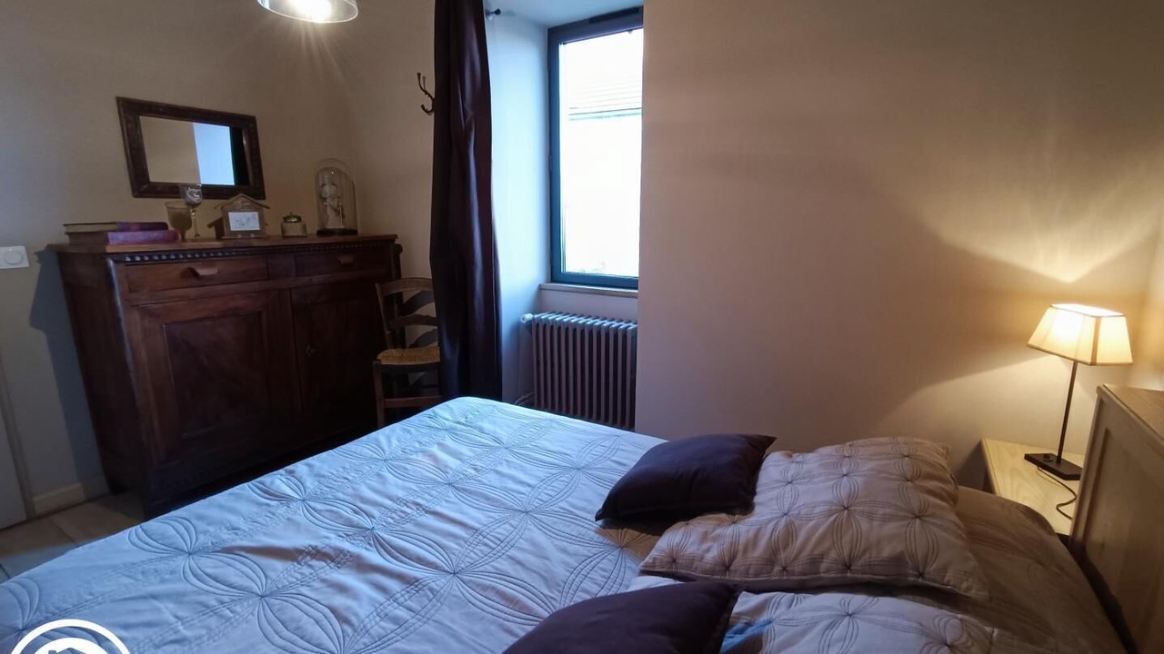 Photo of Bedroom in Mayrinhac-Lentour