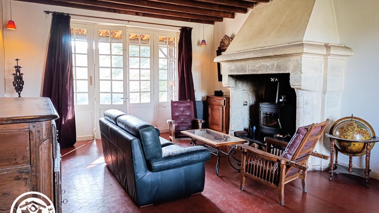 Photo of Others in Albas