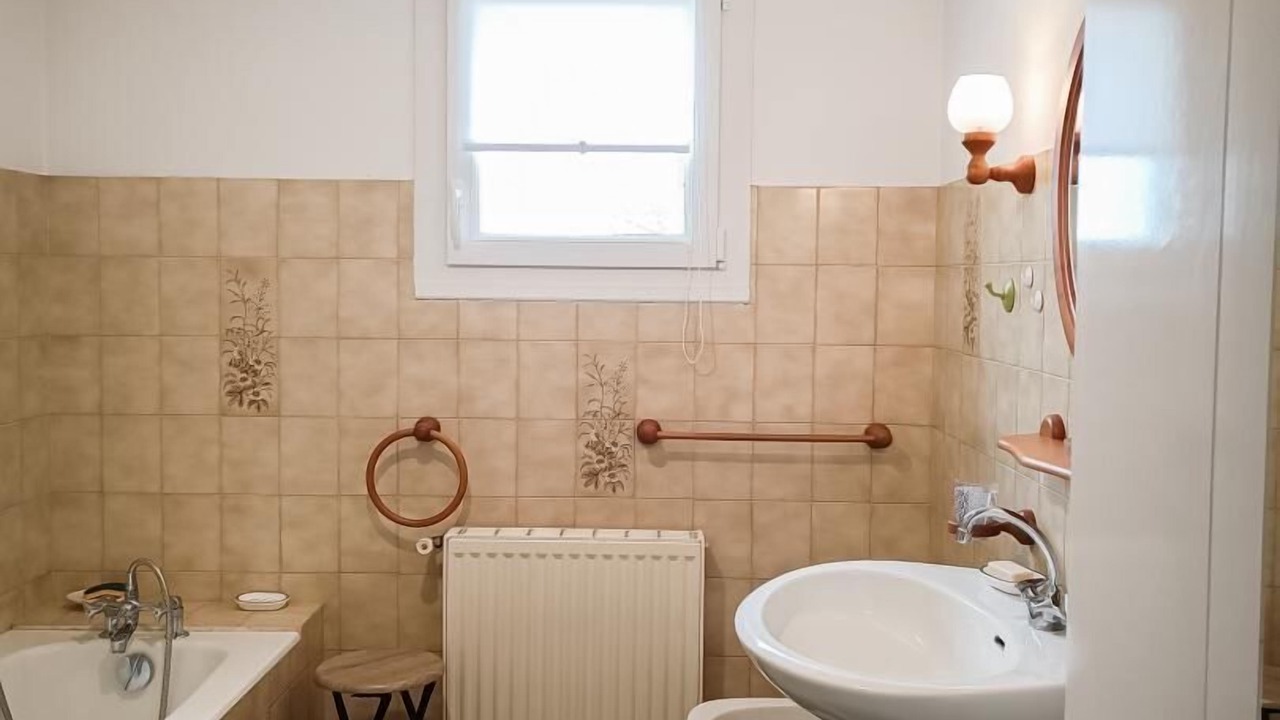 Photo of Bathroom in Bannes